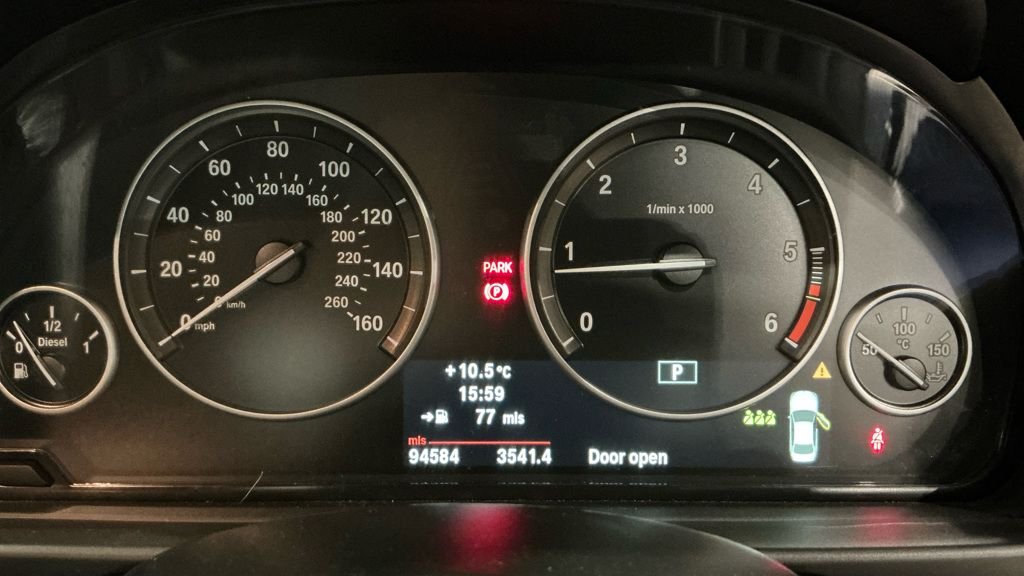 Used BMW 5 Series 2012 for sale - 76783647: Photo 10