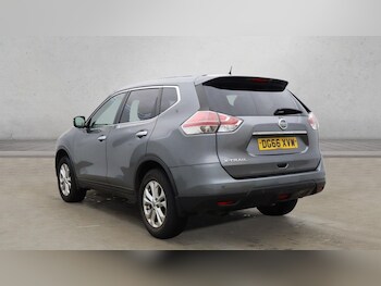 Used Nissan X-Trail 2016 for sale - 77287725: Photo