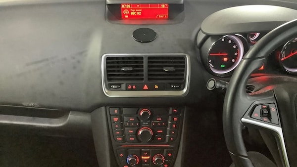 Used Vauxhall Meriva 2016 for sale - 76162913: Photo 9