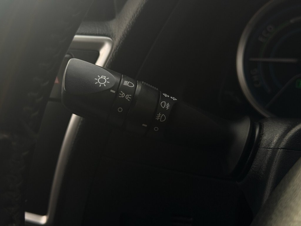 Used Toyota Auris 2014 for sale - 76345355: Photo 19