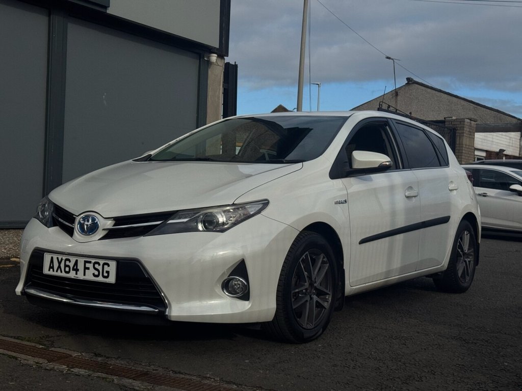 Used Toyota Auris 2014 for sale - 76345355: Photo 3
