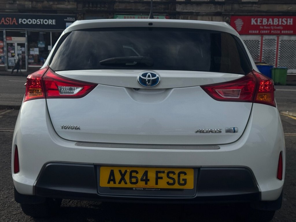 Used Toyota Auris 2014 for sale - 76345355: Photo 5