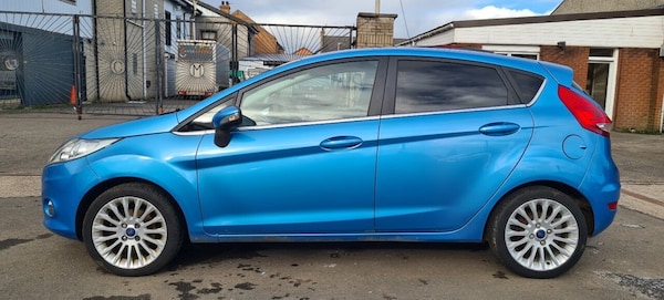 Used Ford Fiesta 2012 for sale - 70031309: Photo 4