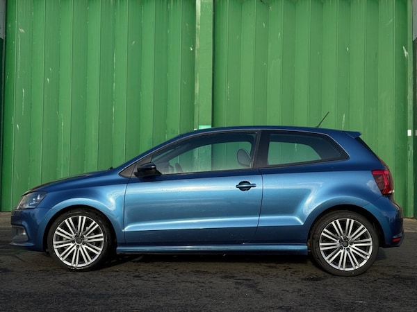 Used Volkswagen Polo 2015 for sale - 74628381: Photo 8