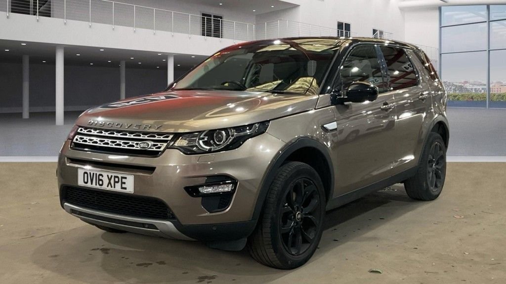 Used Land Rover Discovery Sport 2016 for sale - 78134156: Photo 2