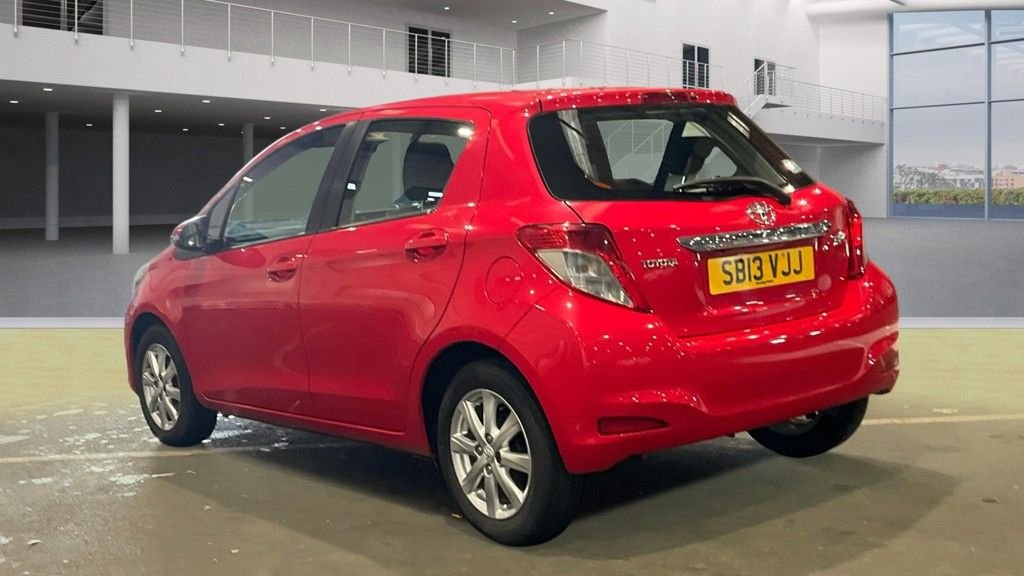 Used Toyota Yaris 2013 for sale - 77534248: Photo 3