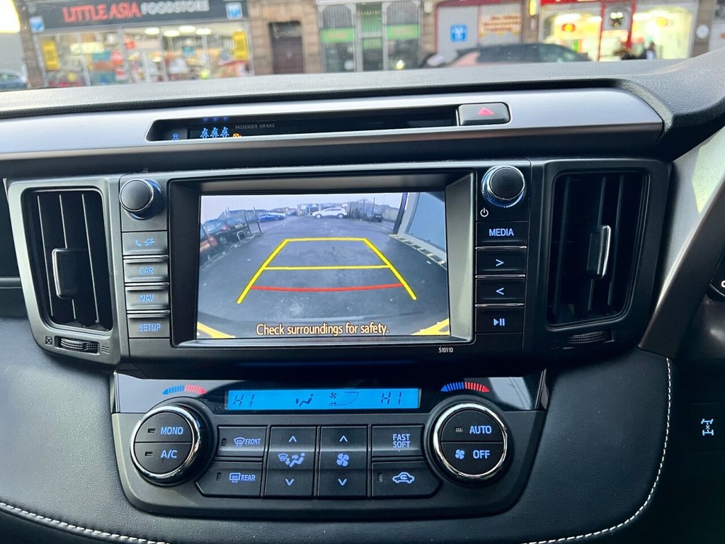 Used Toyota RAV4 2016 for sale - 76345342: Photo 15