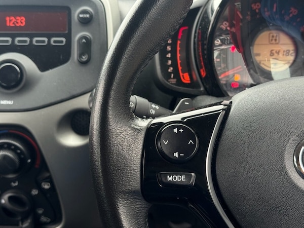 Used Toyota AYGO 2018 for sale - 76291023: Photo 14