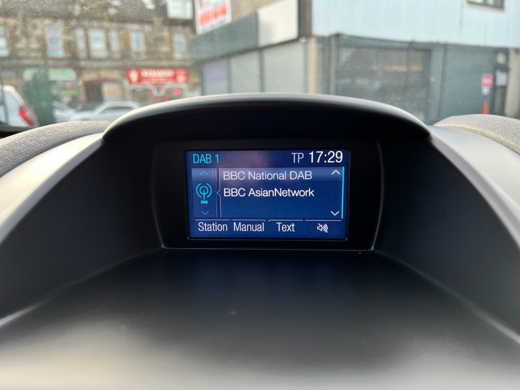 Used Ford Fiesta 2017 for sale - 76256200: Photo 11