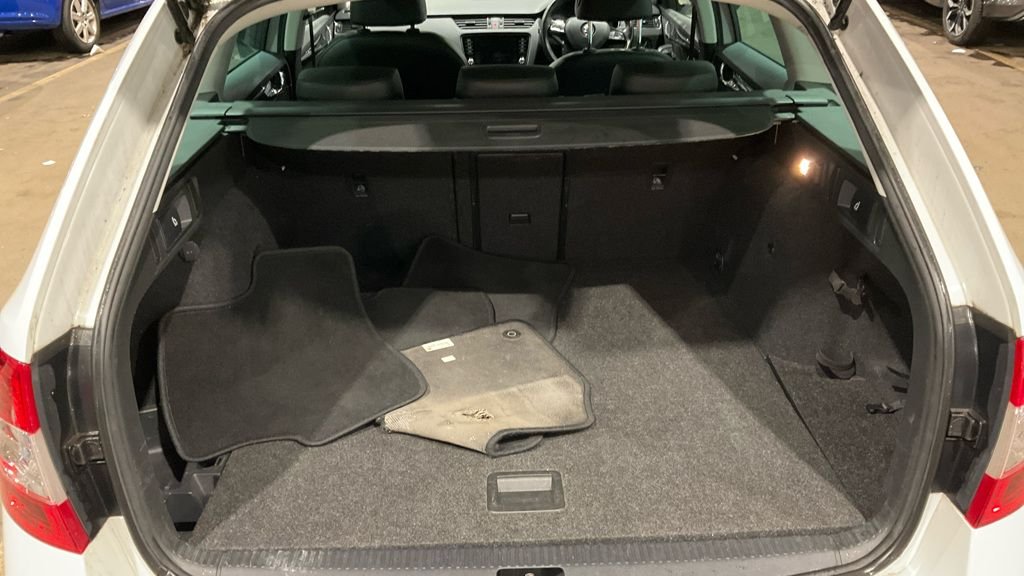 Used Skoda Octavia 2018 for sale - 76934464: Photo 13