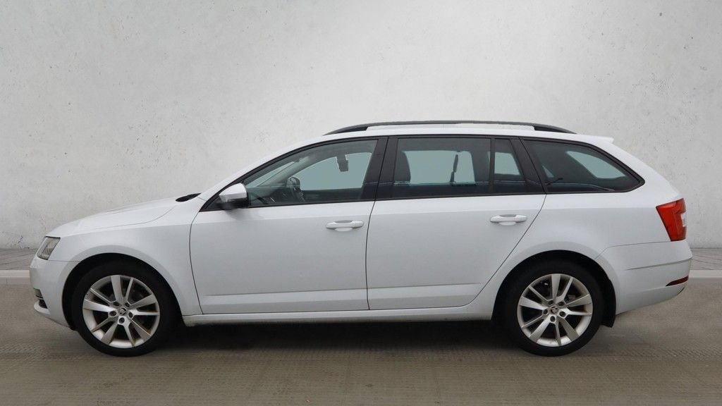 Used Skoda Octavia 2018 for sale - 76934464: Photo 6