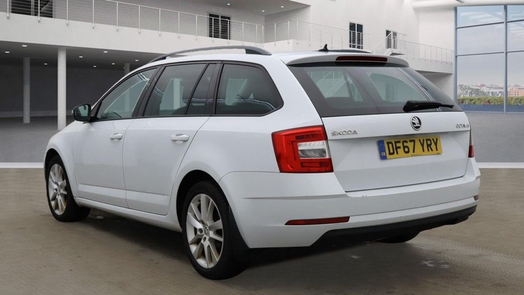 Used Skoda Octavia 2018 for sale - 76934464: Photo 9