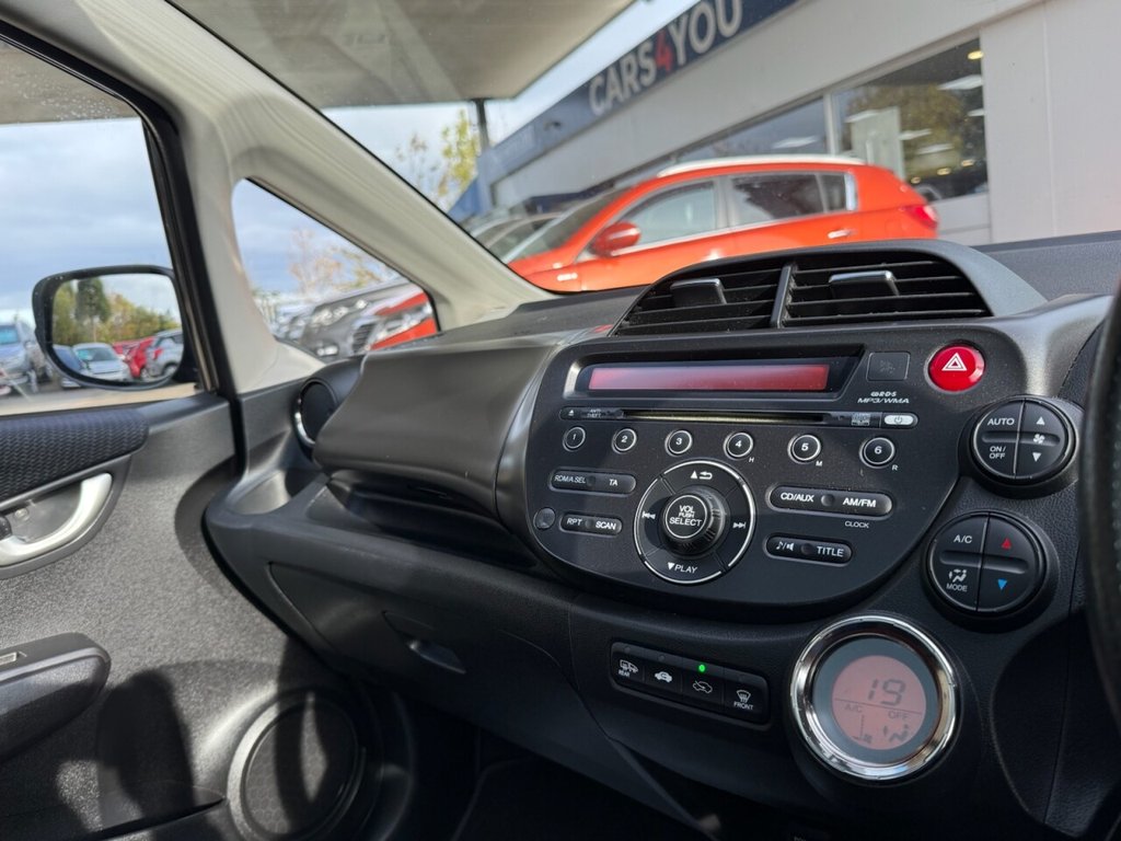 Used Honda Jazz 2012 for sale - 77037949: Photo 22