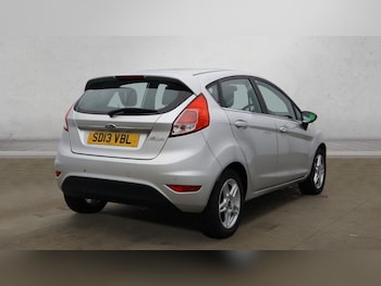 Used Ford Fiesta 2013 for sale - 77905617: Photo