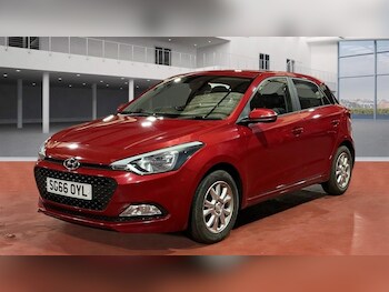 Used Hyundai i20 2016 for sale - 77952363: Photo
