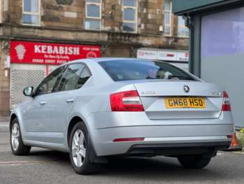 Used Skoda Octavia 2019 for sale - 74904681: Photo