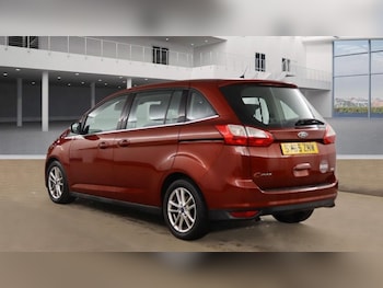 Used Ford Grand C-Max 2015 for sale - 77780060: Photo