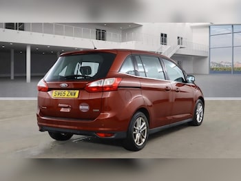 Used Ford Grand C-Max 2015 for sale - 77780060: Photo