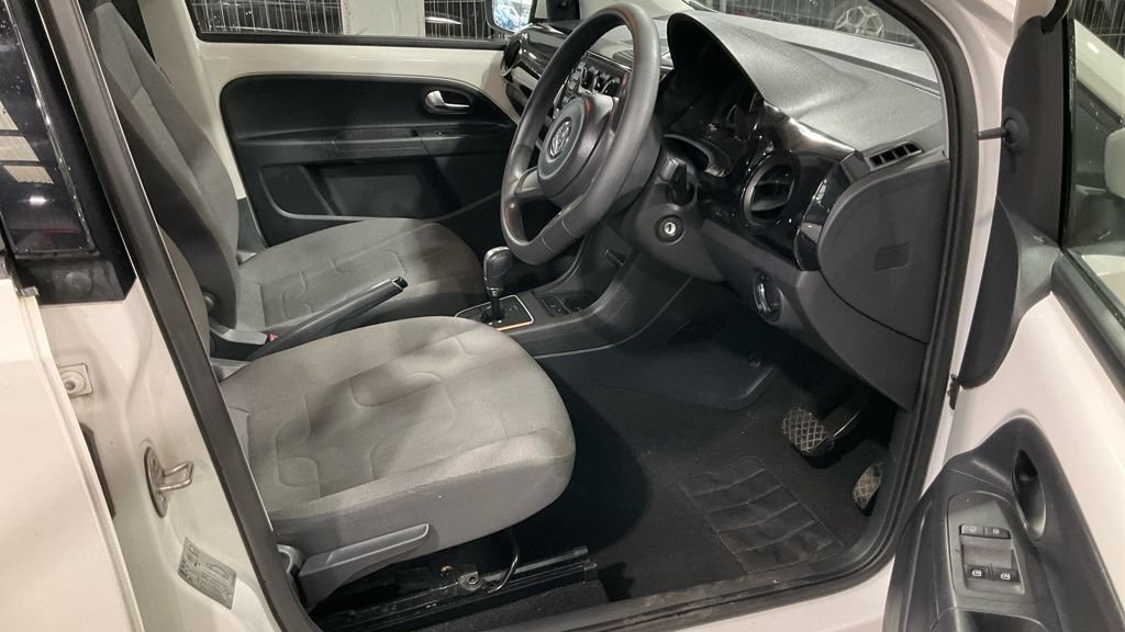Used Volkswagen up! 2015 for sale - 77936443: Photo 9