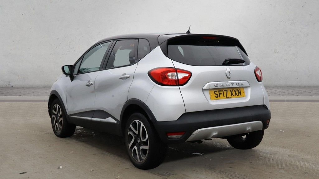 Used Renault Captur 2017 for sale - 77436392: Photo 3