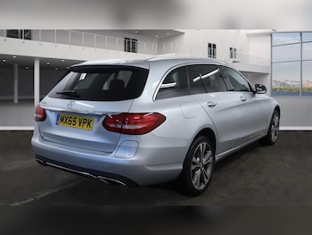 Used Mercedes-Benz C Class 2015 for sale - 78186826: Photo