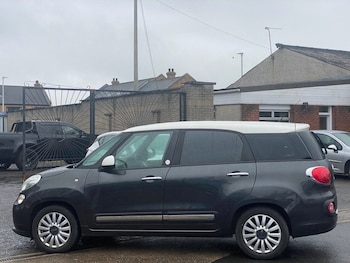 Used Fiat 500L 2014 for sale - 75238196: Photo
