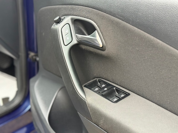 Used Volkswagen Polo 2012 for sale - 76236391: Photo 11