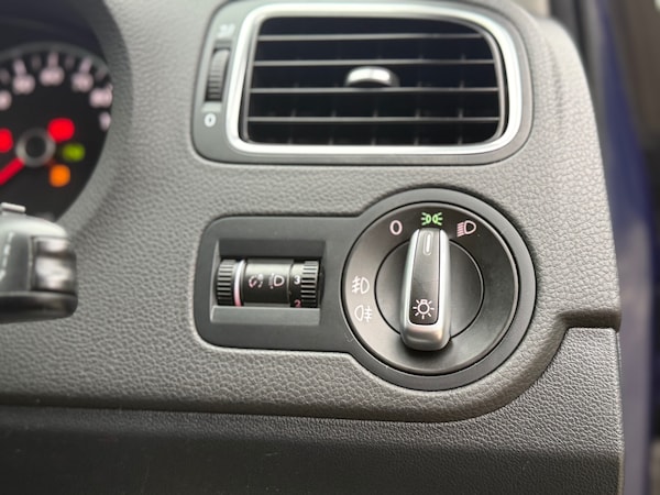 Used Volkswagen Polo 2012 for sale - 76236391: Photo 13