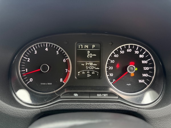 Used Volkswagen Polo 2012 for sale - 76236391: Photo 16