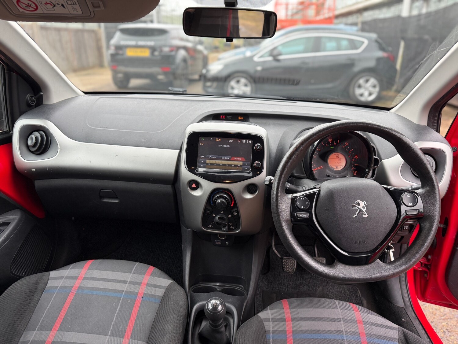 Used Peugeot 108 2014 for sale - 77791671: Photo 11