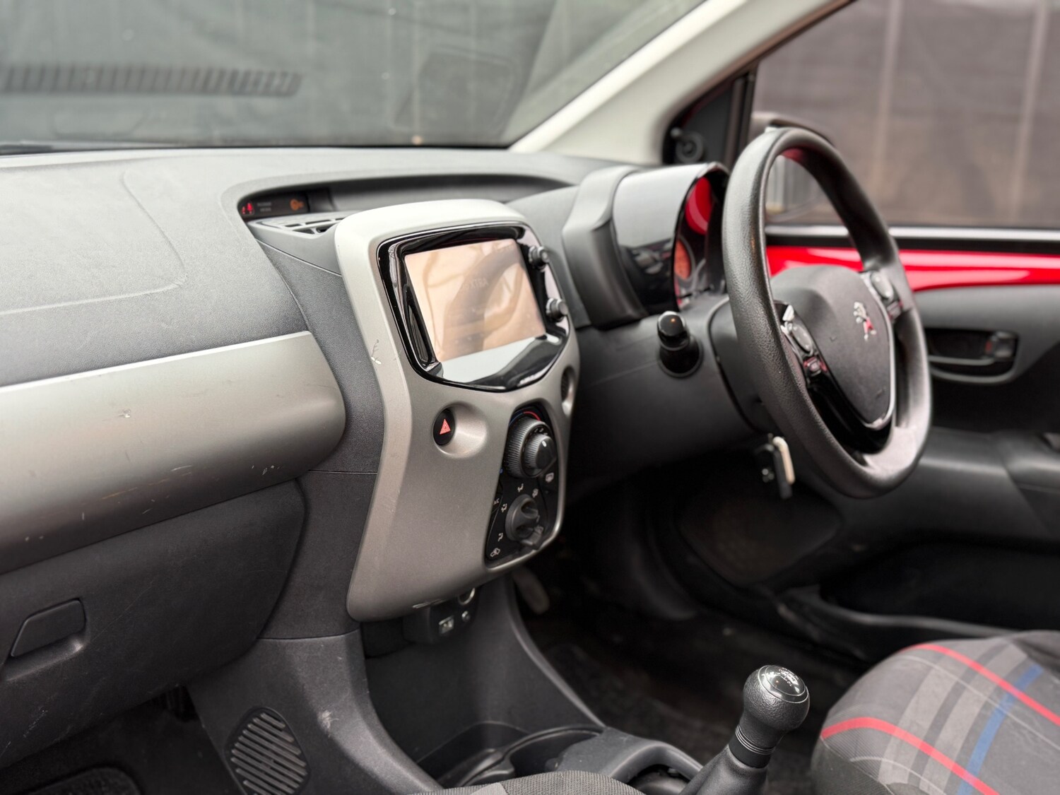 Used Peugeot 108 2014 for sale - 77791671: Photo 23