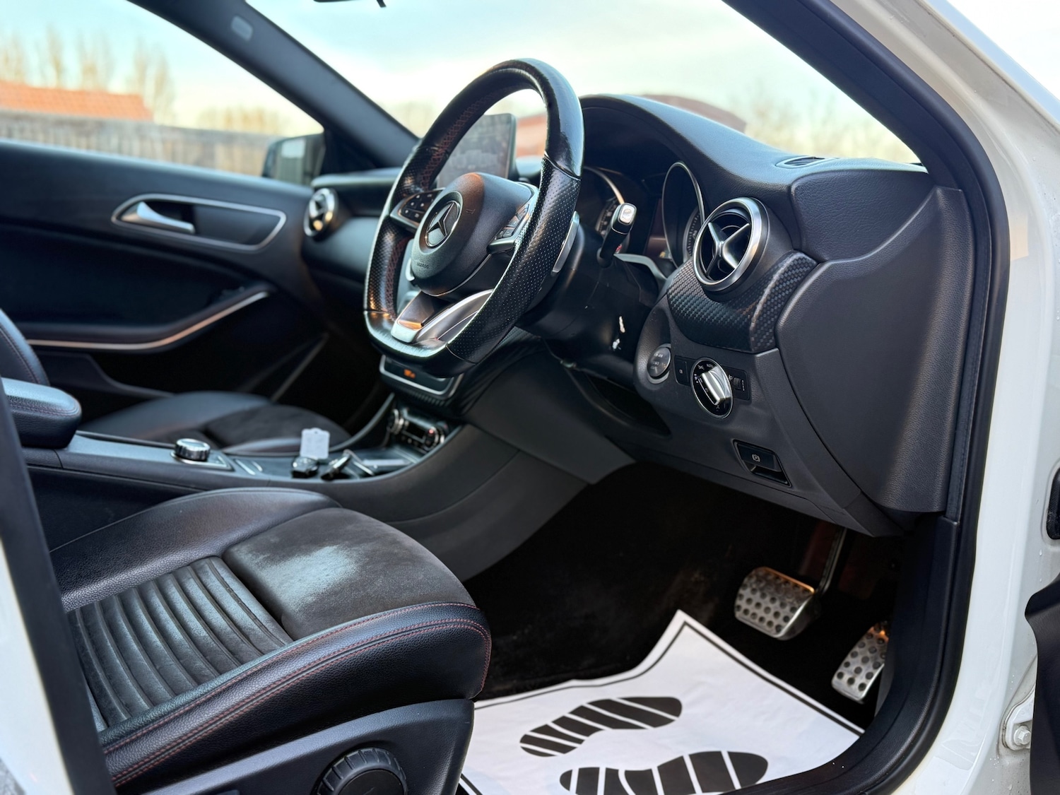 Used Mercedes-Benz A-Class 2018 for sale - 76709677: Photo 10