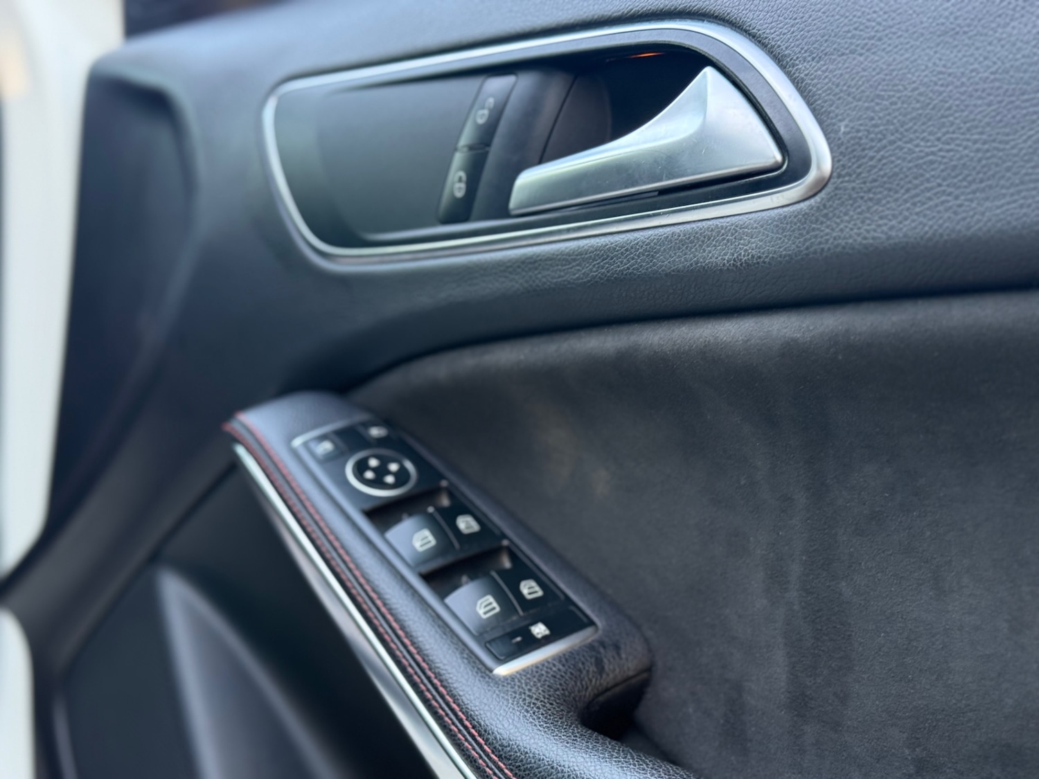 Used Mercedes-Benz A-Class 2018 for sale - 76709677: Photo 11