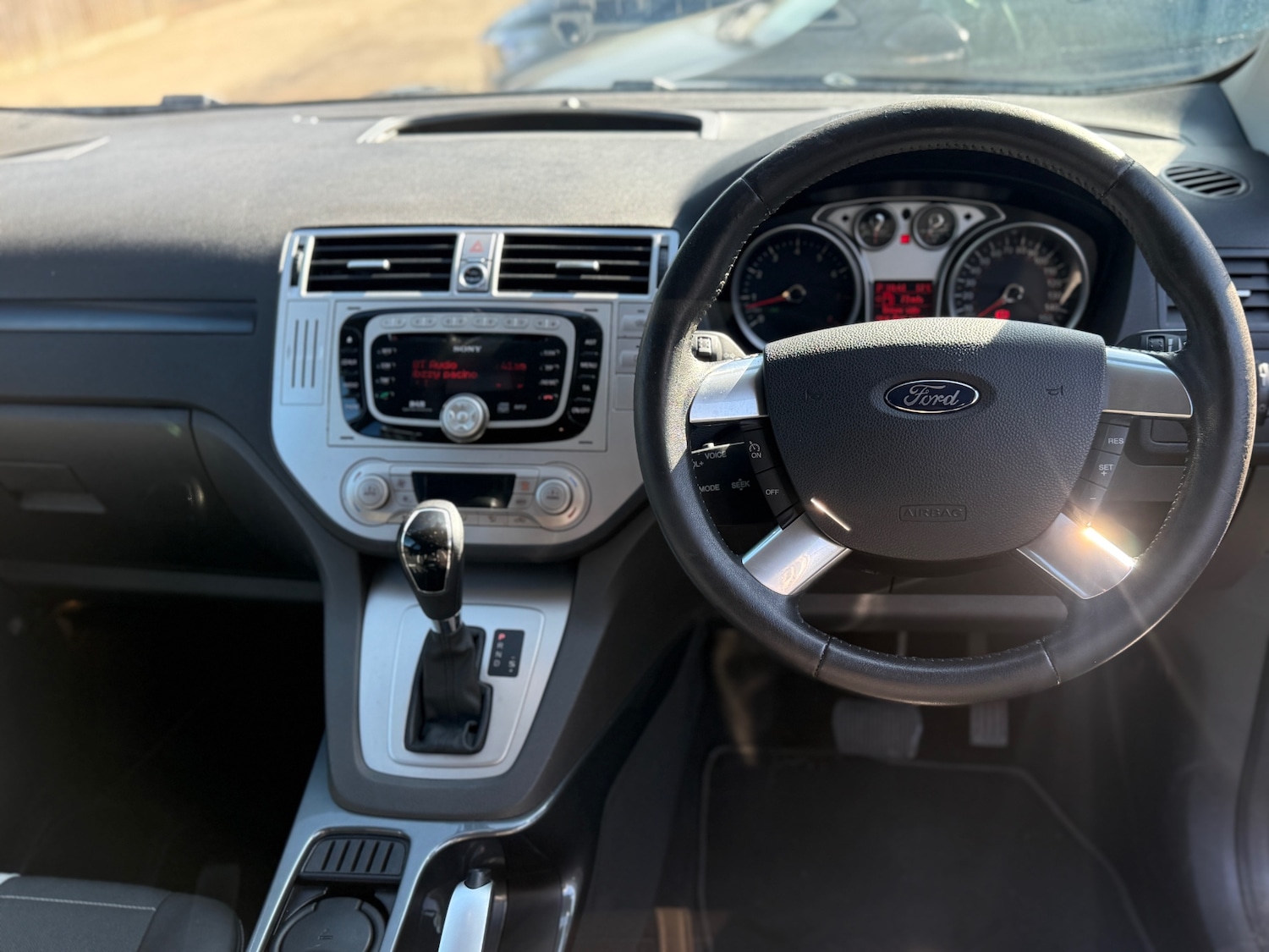 Used Ford Kuga 2010 for sale - 77973799: Photo 14