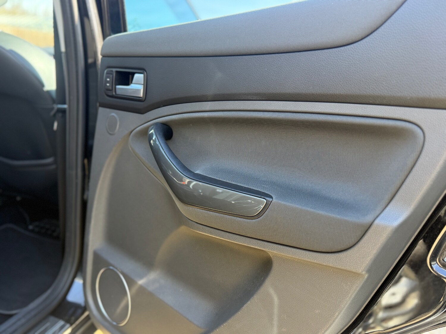 Used Ford Kuga 2010 for sale - 77973799: Photo 29