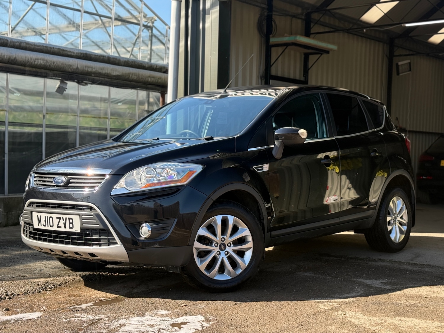 Used Ford Kuga 2010 for sale - 77973799: Photo 3