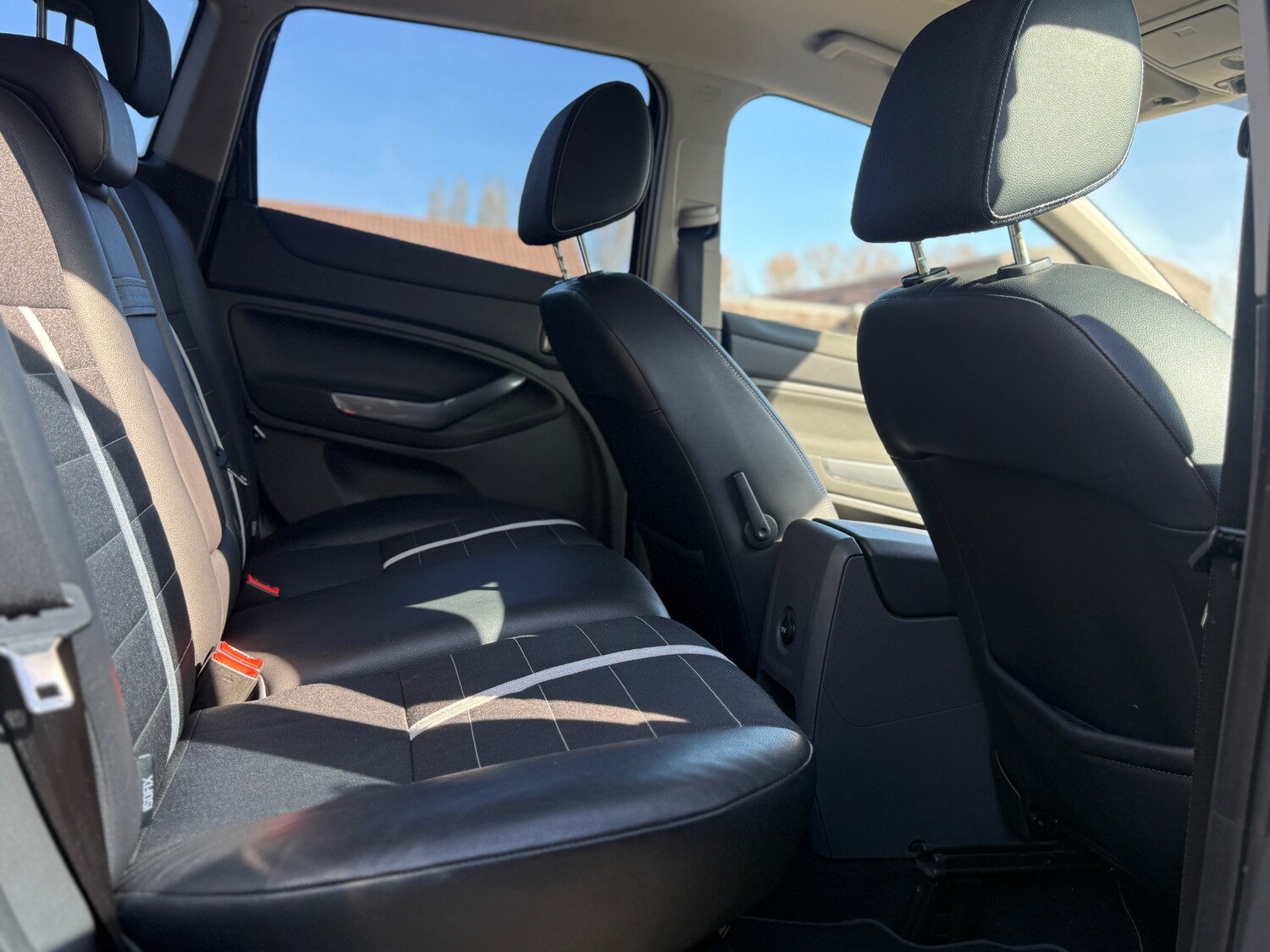 Used Ford Kuga 2010 for sale - 77973799: Photo 30