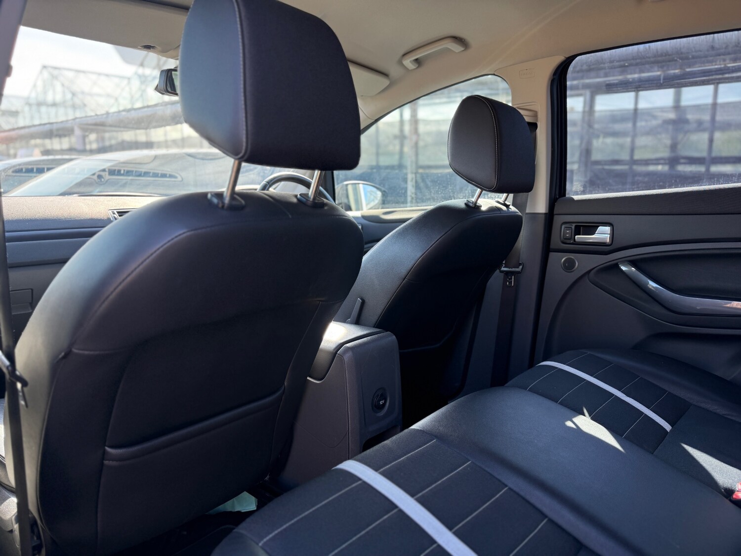 Used Ford Kuga 2010 for sale - 77973799: Photo 39