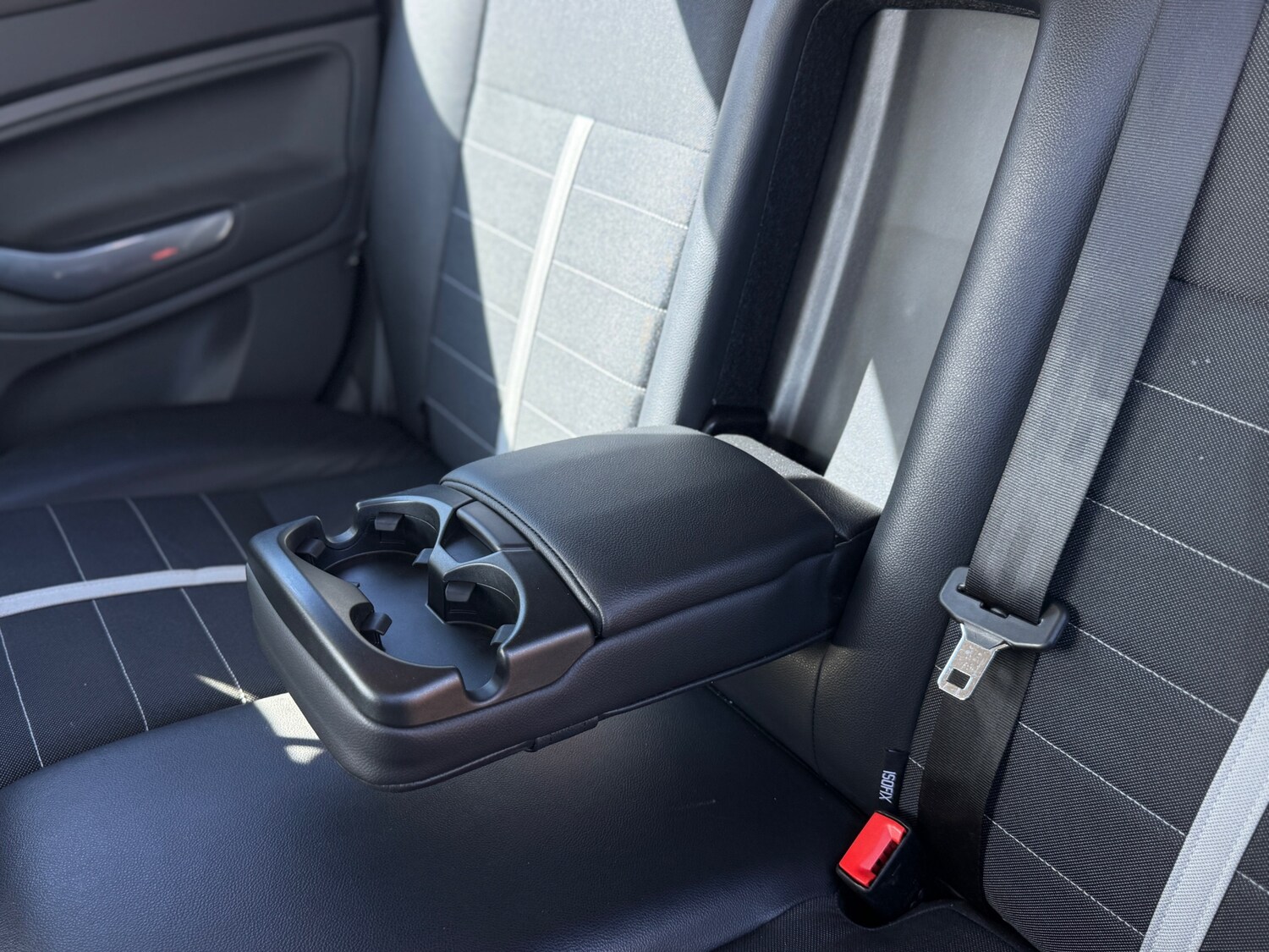 Used Ford Kuga 2010 for sale - 77973799: Photo 41