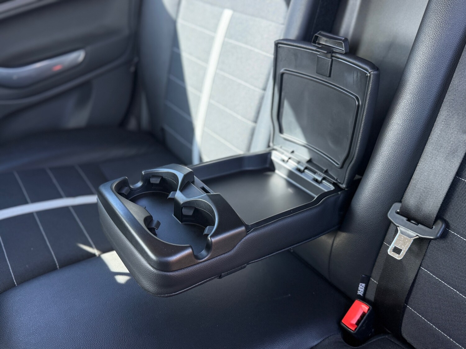 Used Ford Kuga 2010 for sale - 77973799: Photo 42