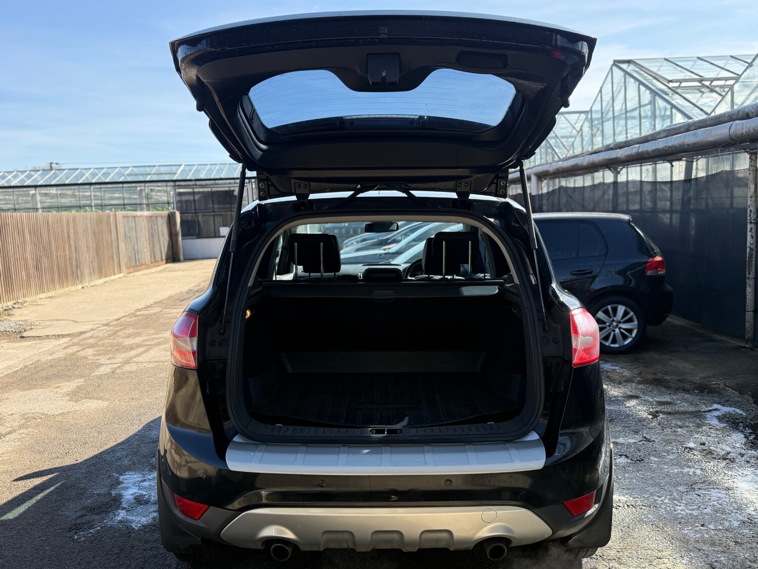 Used Ford Kuga 2010 for sale - 77973799: Photo 43