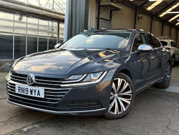 Used Volkswagen Arteon 2019 for sale - 76940468: Photo