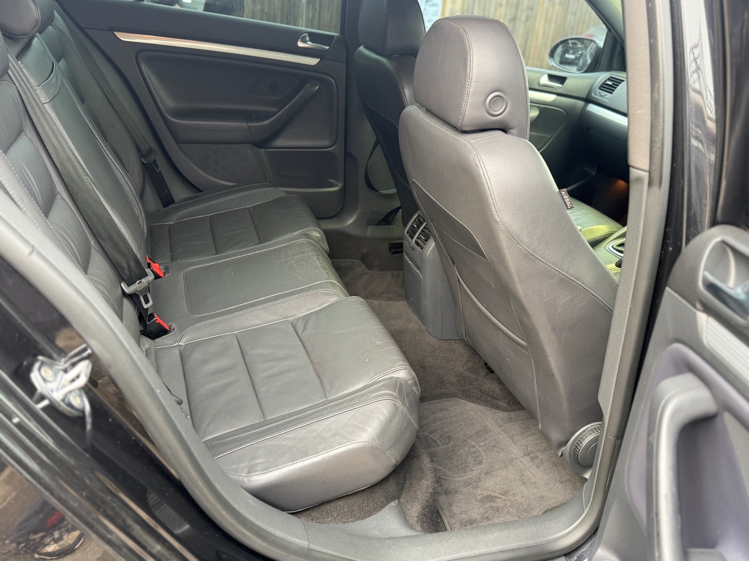 Used Volkswagen Golf 2005 for sale - 78202145: Photo 33