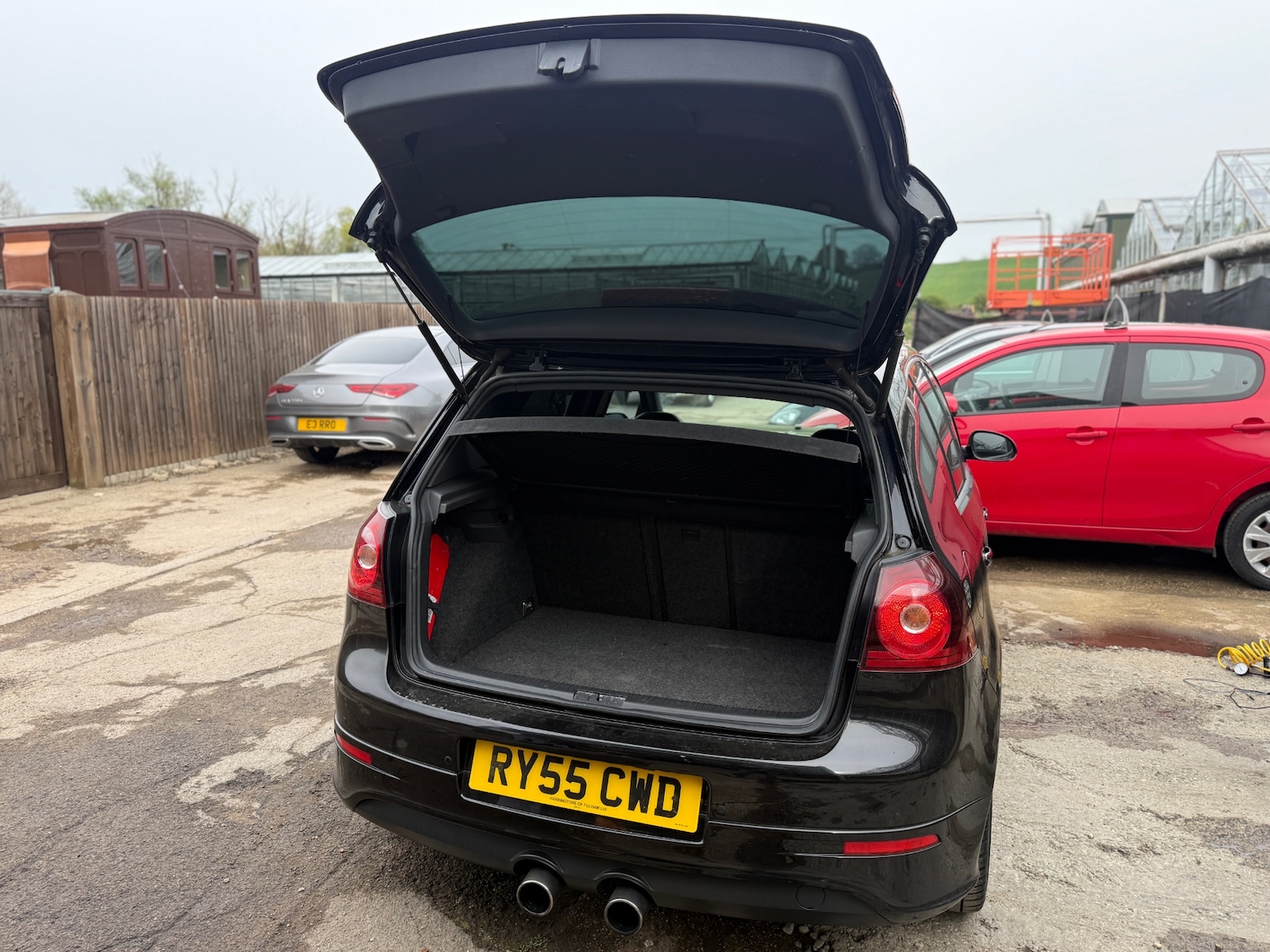 Used Volkswagen Golf 2005 for sale - 78202145: Photo 42