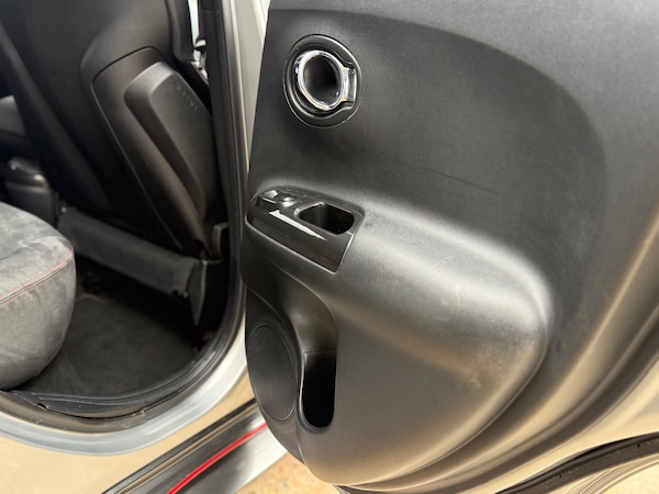 Used Nissan Juke 2017 for sale - 76274356: Photo 27