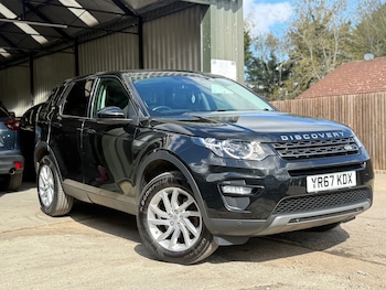 Used Land Rover Discovery Sport 2017 for sale - 78297902: Photo