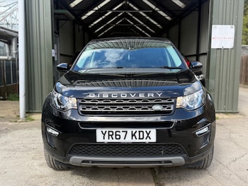 Used Land Rover Discovery Sport 2017 for sale - 78297902: Photo