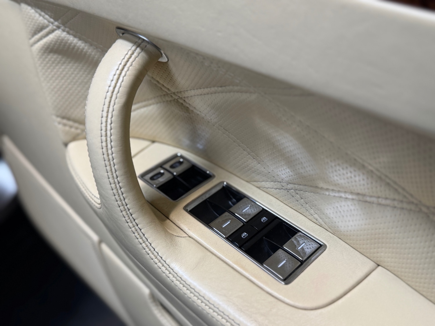 Used Bentley Continental 2007 for sale - 76854750: Photo 19