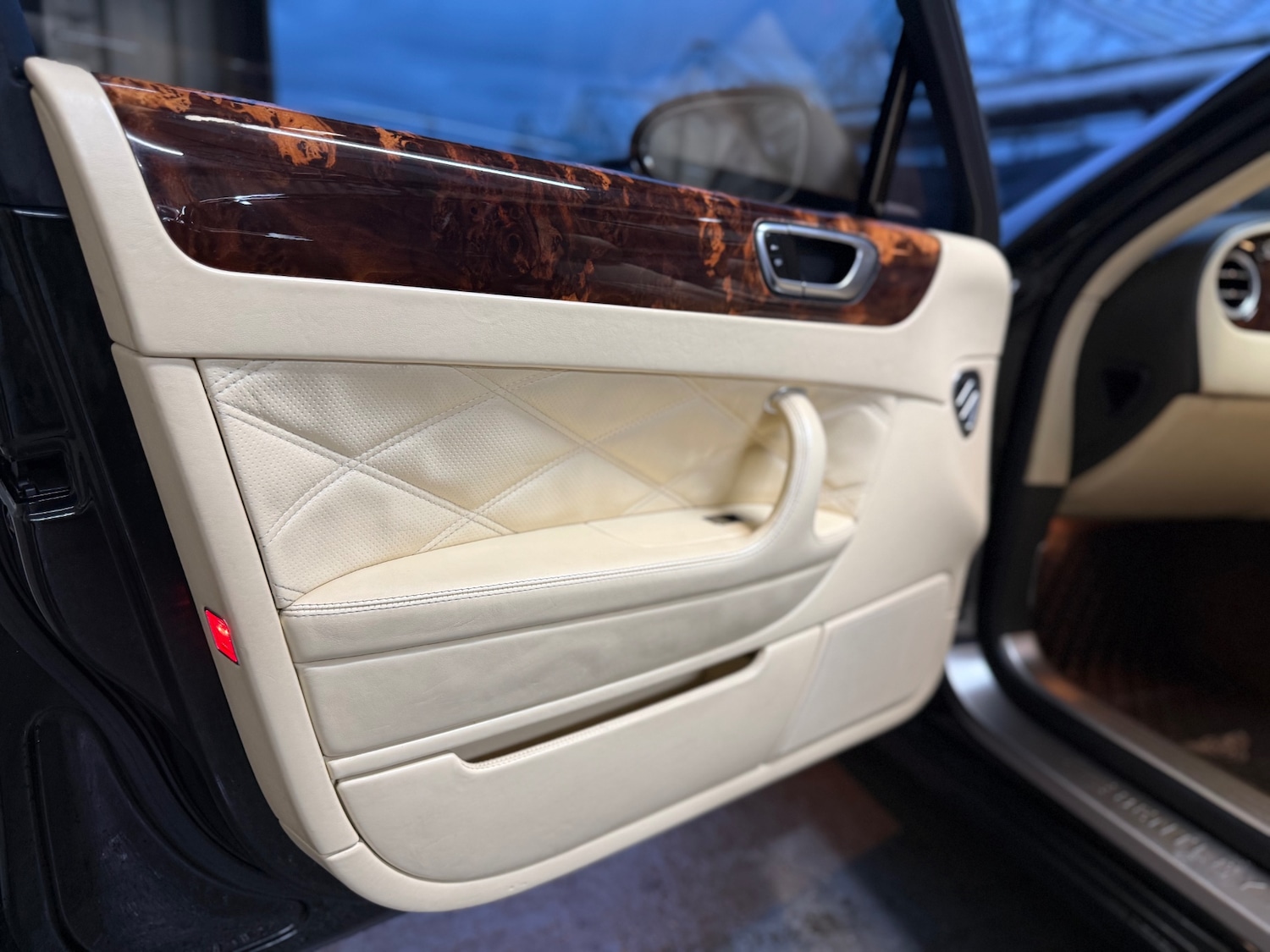 Used Bentley Continental 2007 for sale - 76854750: Photo 40