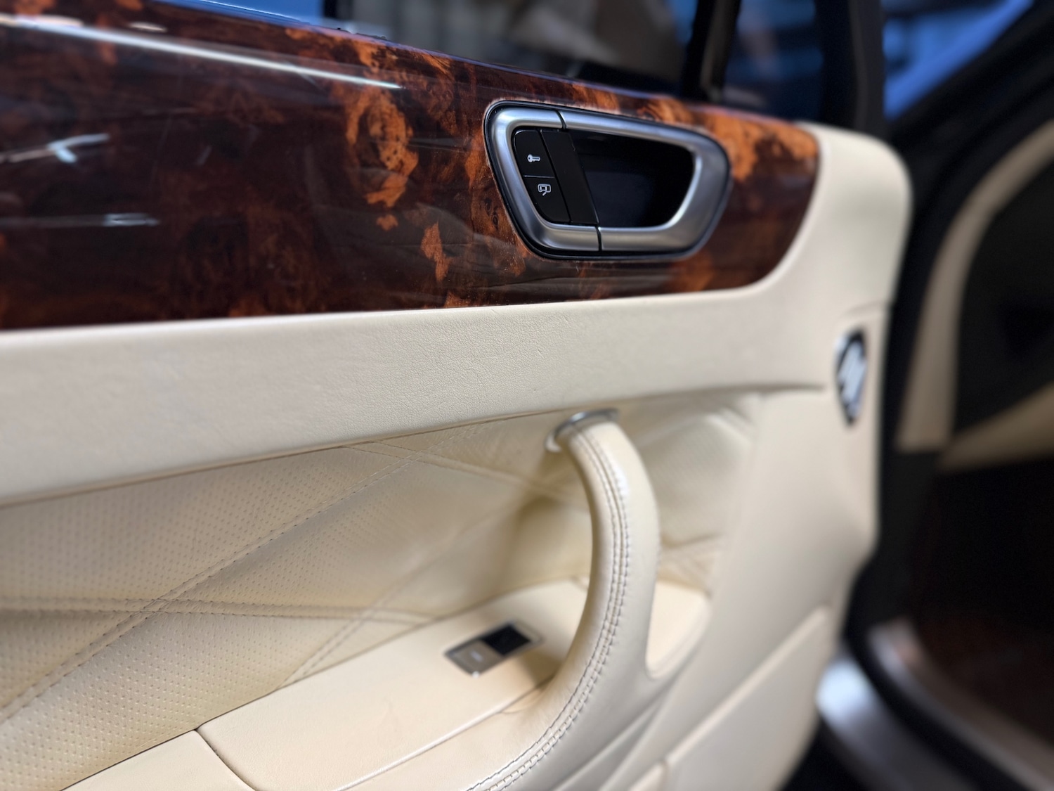 Used Bentley Continental 2007 for sale - 76854750: Photo 41